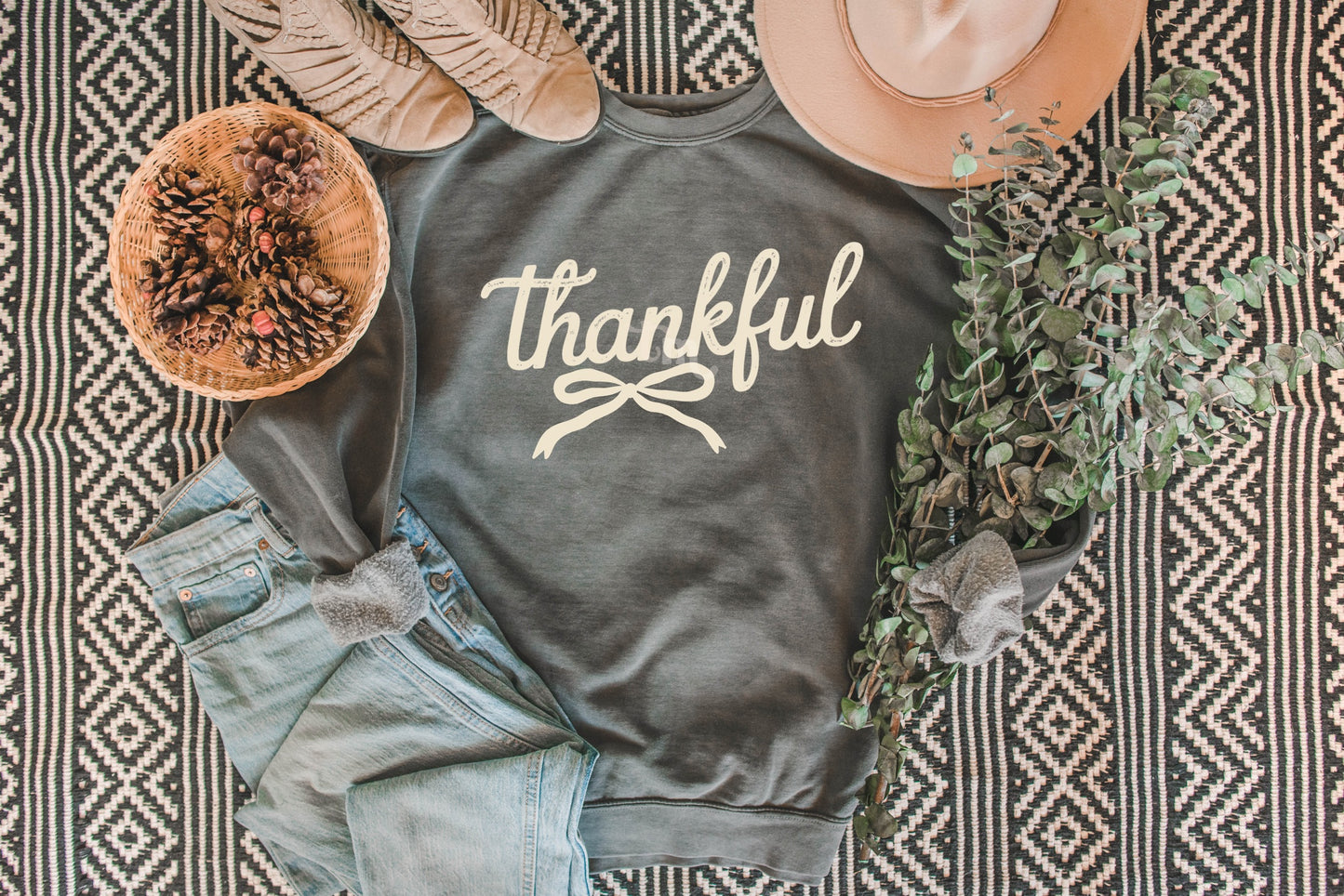 Coquette Thankful BEIGE INK
