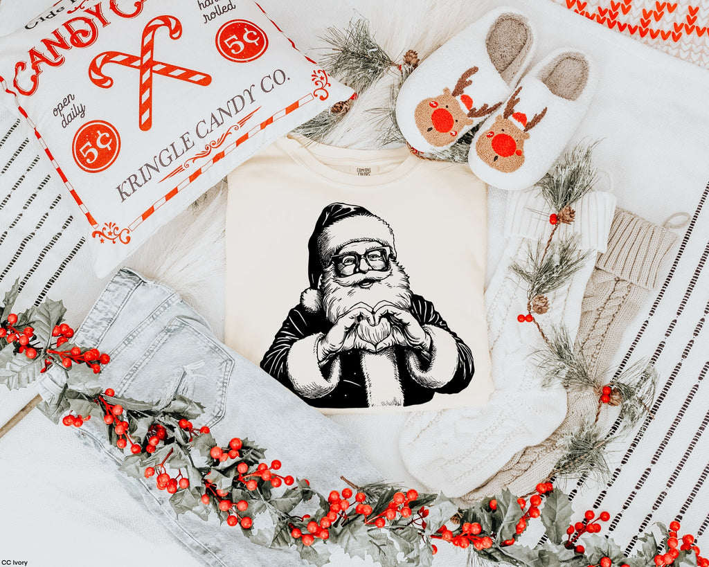 TMT // Santa Hand Heart