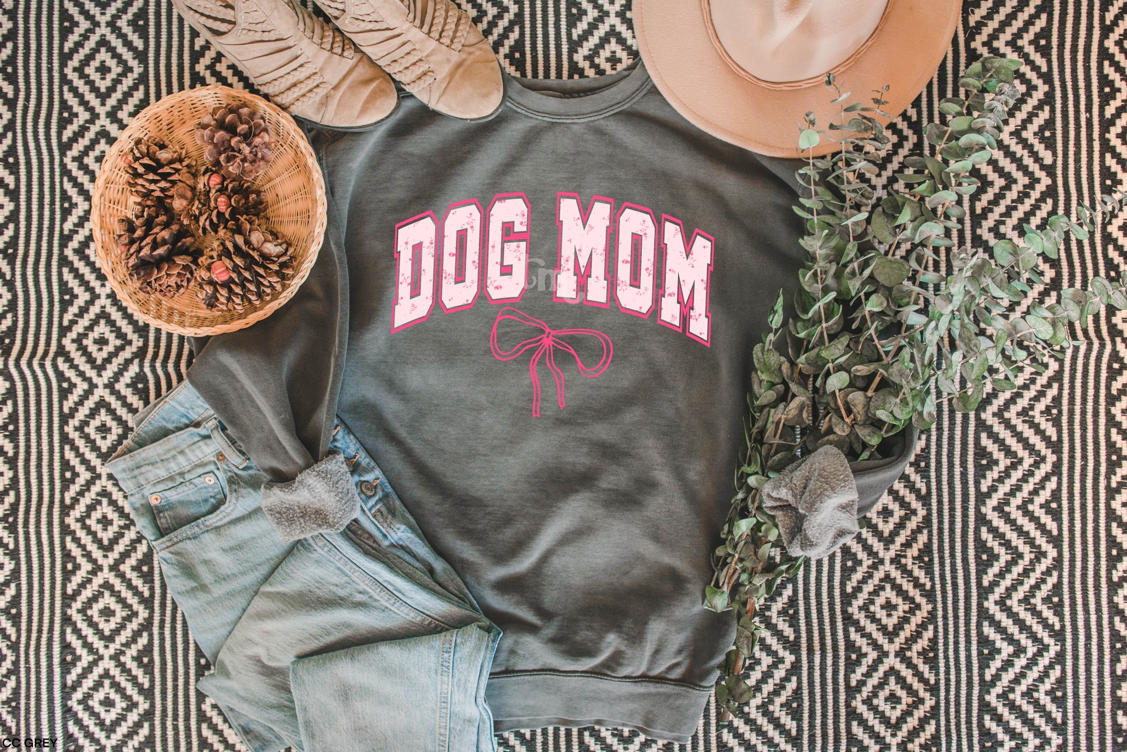 Dog Mom Dainty Bow MATTE CLEAR FILM